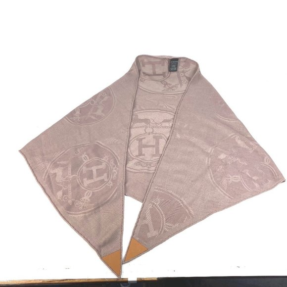 HERMES Pink Diamond Scarf - Picture 1 of 8
